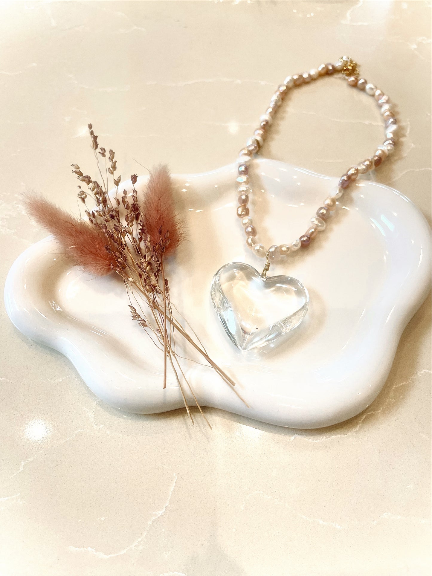 Blushed Pearl Glass Heart Chocker